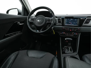 Kia Niro Kia Niro 1.6 GDi Hybrid ExecutiveLine Aut. *LEATHER-FABRIC | NAVI-FULLMAP | KEYLESS | CAMERA | COMFORT-SEATS | DIGI-COCKPIT | LANE-ASSIST | ECC | CARPLAY | PDC | 16''ALU* - afbeelding nr 7