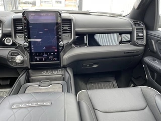 Dodge Ram 1500 Dodge Ram 1500 Limited Night RAMBOX 4x4 540 pk bpm vrij lpg DEMO - afbeelding nr 31