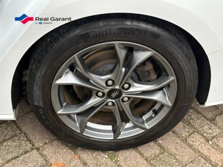 Ford Focus Ford Focus Wagon 1.0 EcoBoost ST Line Business eerste eig delaer ond - afbeelding nr 14