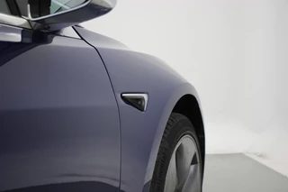 Tesla Model 3 - afbeelding nr 28