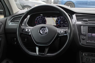 Volkswagen Tiguan Volkswagen Tiguan 2.0 TSI 4Motion Highline / Vol opties! / Panoramadak / Camera / Head-up / Leder / 18'' / Keyless / Dynaudio / Apple CarPlay / Standverwarming / Naavigatie / DAB / Dodehoek / Stoelverwarming / ACC - afbeelding nr 17