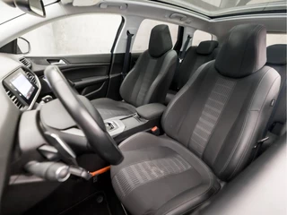 Peugeot 308 Peugeot 308 SW 1.2 PureTech Sport Automaat (PANORAMADAK, APPLE CARPLAY, GROOT. NAVI, 360 CAMERA, SPORTSTOELEN, GETINT GLAS, CRUISE, NIEUWE APK, NIEUWSTAAT) - afbeelding nr 14
