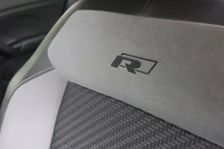 Volkswagen T-Cross Volkswagen T-Cross 1.0 TSI R-LINE, Apple Carplay/ Android Auto, PDC Rondom, etc. - afbeelding nr 15