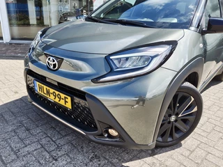 Toyota Aygo Toyota Aygo X 1.0 VVT-i MT Premium | Navi | Sensoren | Stoelverwarming | Andro - afbeelding nr 2