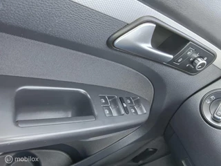 Volkswagen Touran Volkswagen Touran 1.4 TSI Comfortline 7p./clima/navi/trekhaak - afbeelding nr 12