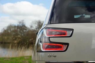 Citroën Grand C4 Picasso Citroen Grand C4 Picasso 1.2 130PK Shine | Sable | Panorama/Massagestoelen/Carplay/Camera/Trekhaak - Chique & Compleet! - afbeelding nr 47