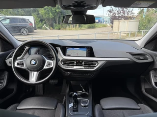 BMW 1 Serie BMW 1-serie 120i Aut. Business Ed. | Navi | BMW-Individual | Led | - afbeelding nr 15