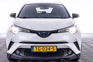 Toyota C-HR Toyota C-HR 1.8 Hybrid Style Automaat *NAVI *unieke km.stand* - afbeelding nr 22