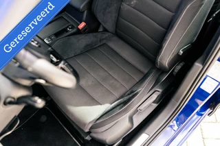 Volkswagen Golf Volkswagen Golf 2.0 TSI 4Motion R Pano Dynaudio Camera - afbeelding nr 32