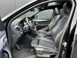 BMW X2 BMW X2 xDrive20i M Sport Shadow Panoramadak ACC HUD Sfeerlicht - afbeelding nr 16
