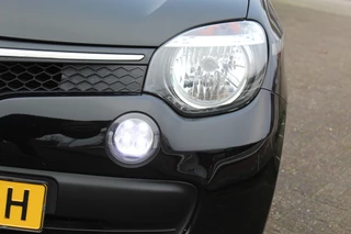 Renault Twingo Airco , Cruise control , LM velgen , LED dagrijverlichting Parkeersensoren achter - afbeelding nr 3