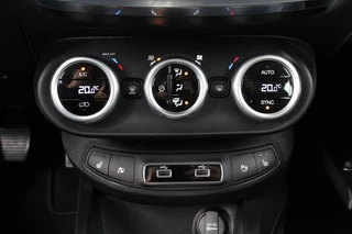Fiat 500X Fiat 500X Cross 1.3 Aut. Turbo 150 PK Camera lane assist - afbeelding nr 33