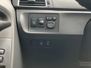Toyota Verso Toyota Verso 1.8 VVT-i 147 pk Dynamic AUT. | parkeersensor | trekhaak | camera | stoelverwarming | cruise control - afbeelding nr 23