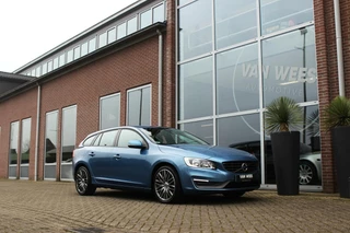 Volvo V60 ➡️ Volvo V60 2.0 D4 Summum | 181 pk | 2e eigenaar | NL auto | Cruise-control | Navi | 18 inch | NAP | PDC | Sportstuur | Climate-control | - afbeelding nr 8