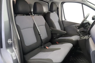 Opel Vivaro Opel Vivaro 1.6 CDTI 126PK EURO 6 - Airco - Navi - Cruise - Stoelverwarming - €10.900,- Excl. - afbeelding nr 5