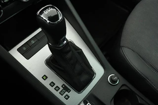 Škoda Octavia Skoda Octavia 1.0 TSI Clever Edition | Stoelverwarming | Carplay | Trekhaak | Half leder | Navigatie | DAB | Climate control | PDC | Cruise control - afbeelding nr 18
