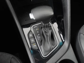 Kia Niro Kia Niro 1.6 GDi Plug-in Hybrid DynamicPlusLine - Navigatie - Camera - Stoelverwarming - LED koplampen - JBL - Trekhaak - Fabrieksgarantie tot 11-2027 - afbeelding nr 37