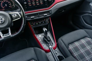 Volkswagen Polo Volkswagen Polo 2.0 TSI GTI Pano DSG Beats ACC Stoelverw. - afbeelding nr 20