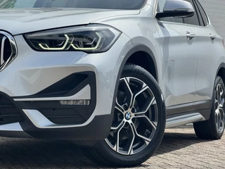 BMW X1 BMW X1 SDrive18i High Executive Trekhaak Navigatie Led verlichting Clima Cruise Panorama - afbeelding nr 12