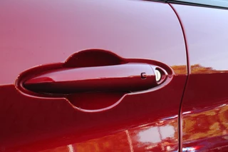 Alfa Romeo Giulia Alfa Romeo Giulia 2.0 T 280PK GME AWD VELOCE | ROSSO ETNA | HARMAN KARDON PREMIUM AUDIO | RIJASSISTENPAKKET | DODEHOEK DETECTIE | ELEKTRISCH BEDIENBARE VOORSTOELEN MET GEHEUGEN FUNCTIE | LEDEREN BEKLEDING | FULL LED KOPLAMPEN | NAVIGATIE | APPLE CARPLAY/ANDROID AUTO | PARKEERSENSOREN VOOR EN ACHTER | 19