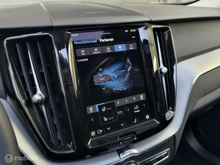 Volvo XC60 Volvo XC60 2.0 T6 Plug-in hybrid AWD | Pano | H&K | Leder - afbeelding nr 32