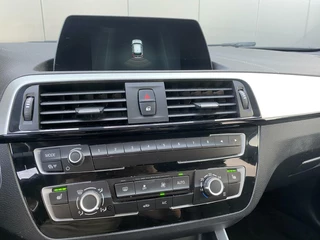 BMW 1 Serie BMW 1-serie 118i M Sport Shadow High Executive|Navi|Stoelverwarming - afbeelding nr 8