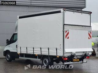 Iveco Daily Iveco Daily 35S18 3.0L Automaat Schuifzeilen met Laadklep ACC Navi Bakwagen Schuifzeil Zeilen Koffer Meubelbak 28m3 Airco - afbeelding nr 2