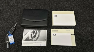 Hyundai i30 Hyundai i30 1.0 T-GDI Fastback Premium CAMERA TREKHAAK NAVI CRUISE ECC. - afbeelding nr 35