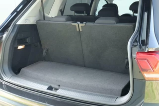 Volkswagen Tiguan Allspace Volkswagen Tiguan Allspace 1.4 TSI / 7 Persoons / 150PK / Pano / Camera / Head-UP / Cruise! - afbeelding nr 18