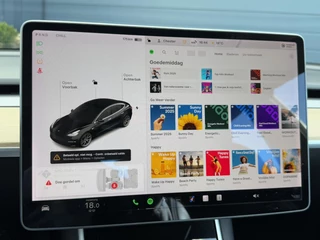 Tesla Model 3 Tesla Model 3 Long Range RWD 75 kWh 1e Eigenaar,Autopilot,Panodak,BTW Auto,Leder,360 Camera,NL Auto,N.A.P,Nieuwe APK bij Aflevering - afbeelding nr 17