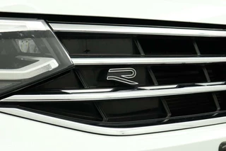 Volkswagen Tiguan Volkswagen Tiguan 1.5 TSI R-Line 150 Pk DSG-7| Virtual | 20LMV | Exec.pakket | IQ Licht | DAB | Vol Opties | NL Auto |DEALER-STAAT - afbeelding nr 39