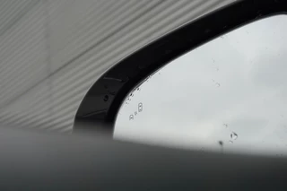 Mitsubishi Outlander Mitsubishi Outlander PHEV Intense+ AUTOMAAT SCHUIFDAK | ELEK.KLEP | CARPLAY | HAAK! - afbeelding nr 12