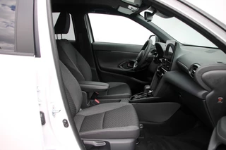 Toyota Yaris Cross Toyota Yaris Cross 1.5 Hybrid 130 Team Player - 93 pk **Carplay / Camera / ACC - afbeelding nr 11