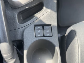 Toyota Auris Navigatie, Parkeersensoren, Stoelverwarming ,  All-in Rijklaarprijs - afbeelding nr 28