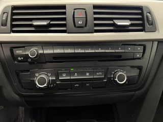 BMW 4 Serie BMW 4 Serie Coupé 420i Business / AUTOMAAT / NAVI / NWE 19 