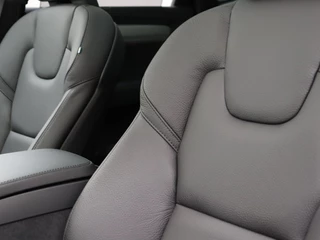 Volvo V90 Volvo V90 T6 PLUG-IN HYBRID PLUS DARK SCHUIFDAK 360GR CAM 19INCH HARMAN KA - afbeelding nr 17