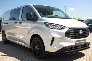 Ford Transit Custom Automaat | L2H1 Trend DC | 4x4 | AWD | L+R Zijdeur | Stoel + Stuurverwarming | Keyless | Carplay/Android | Lease 878,- p/m - afbeelding nr 4
