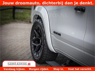 Dodge Ram 1500 Dodge Ram 1500 Limited Night | 5.7 V8 Hemi Full Option | Comfortabele Dubbele Cabine met Royale 5 Zitplaatsen | De Meest Luxe en Volle Pick-Up in zijn Klasse | BPM vrij | Nu Leverbaar uit Voorraad | Voorraad Nr v45lpr - afbeelding nr 5