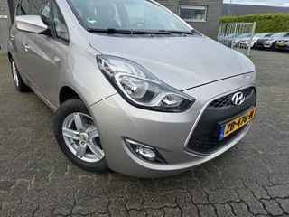 Hyundai ix20 Hyundai ix20 1.6i Premium 6 bak|Stuurverw.|trekhaak|Navi|Clima - afbeelding nr 2