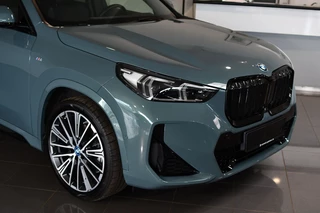 BMW iX1 TREKH, ACC, H&K SOUND, 20-inch LMV ** 26k onder NP - EX BMW-AG ** ** INFORMEER OOK NAAR ONZE AANTREKKELIJKE FINANCIAL-LEASE TARIEVEN ** - afbeelding nr 8