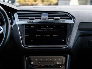 Volkswagen Tiguan Volkswagen Tiguan 1.4 TSI eHybrid R-Line|PANO|ACC|TREKHAAK - afbeelding nr 25