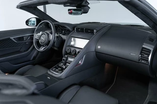 Jaguar F-Type Jaguar F-type P300 RWD R-Dynamic Black - afbeelding nr 8