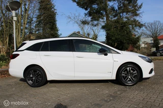 Opel Astra Opel Astra Sports Tourer 1.2 Business Elegance, Design Tech, Elegance Plus-pakket, Premium-pakket, PDC voor en achter, Camera achter, Clima, Navi, Bluetooth, Adaptive cruise control, Line assist. - afbeelding nr 6