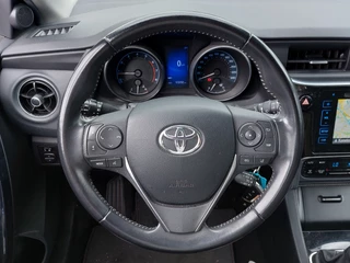 Toyota Auris Toyota Auris 1.2T 116pk Aspiration 5-Deurs | Origineel NL | 1300kg Trekgewicht | Navi | Clima | Cruise | Achteruitrijcamera | Rijstrook+Licht+Regensensor | Mistlampen | 16''lm | Trekhaak - afbeelding nr 9