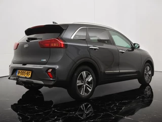 Kia Niro Kia Niro 1.6 GDi Plug-in Hybrid DynamicPlusLine - Navigatie - Camera - Stoelverwarming - LED koplampen - JBL - Trekhaak - Fabrieksgarantie tot 11-2027 - afbeelding nr 9