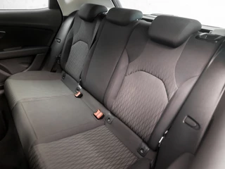 SEAT Leon (NAVIGATIE, CLIMATE, LED KOPLAMPEN, PARKEERSENSOREN, SPORTSTOELEN, GETINT GLAS, CRUISE, BLUETOOTH, NIEUWE APK, NIEUWSTAAT) - afbeelding nr 15