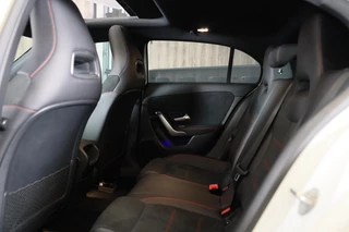 Mercedes-Benz A-Klasse Mercedes-Benz A-klasse 200 AMG 45 Look / Aut / 163 Pk / Navi / Camera / Cruise Control / F1 Flippers / Open Panoramadak / Led / 19 - afbeelding nr 18
