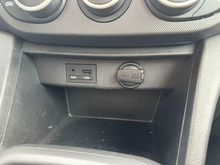 Hyundai i10 Hyundai i10 1.0i Comfort 1e EIG, 43 dkm Cruise, airco. - afbeelding nr 16