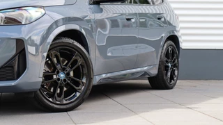BMW iX1 BMW iX1 xDrive30 M-Sport | Harman/Kardon | Trekhaak | Head-up | Comfort Access | Parking Assistant Plus | Leder - afbeelding nr 14