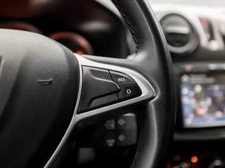 Dacia Logan (NAVIGATIE, AIRCO, CRUISE, SPPORTSTOELEN, ARMSTEUN, BLUETOOTH, TREKHAAK, NIEUWE APK, NIEUWSTAAT) - afbeelding nr 18